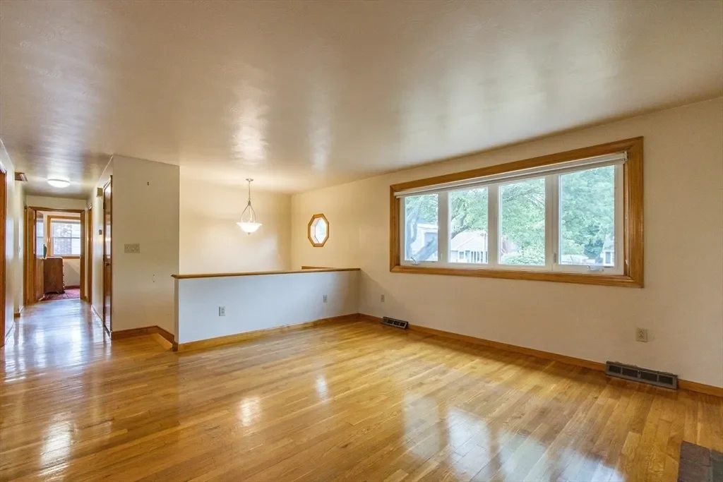 Gallery photo 4