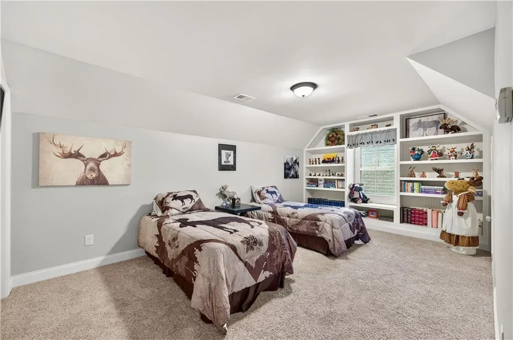 Gallery photo 2