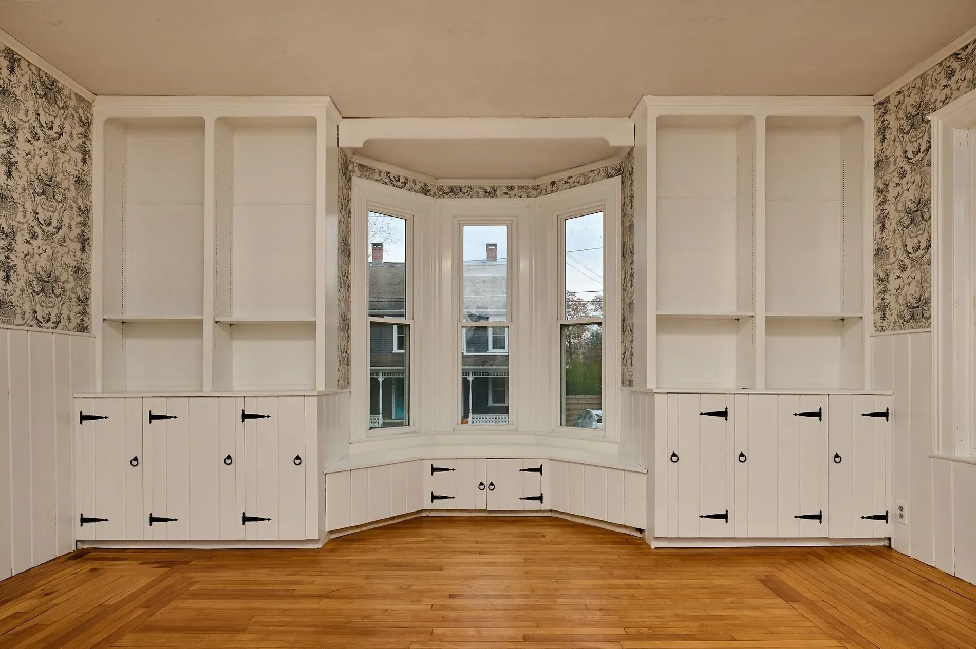 Gallery photo 3