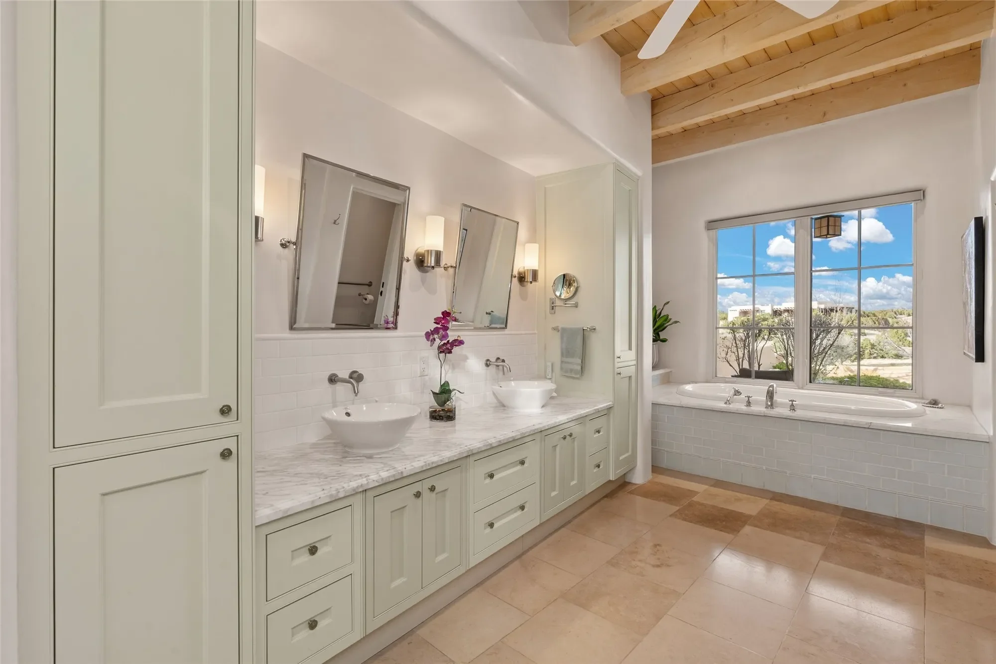 50 Paseo Aragon, Santa Fe, NM 87506, Santa Fe, New Mexico, United States. - Photo 34
