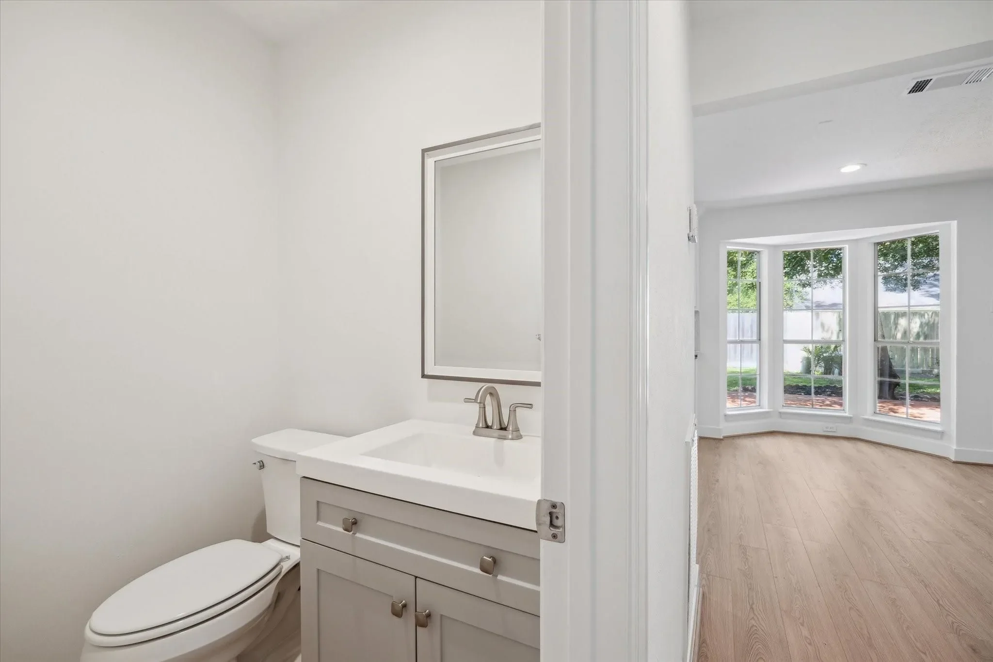 3 E Stony Bridge Court, The Woodlands, TX 77381, The Woodlands, Texas, United States. - Photo 8