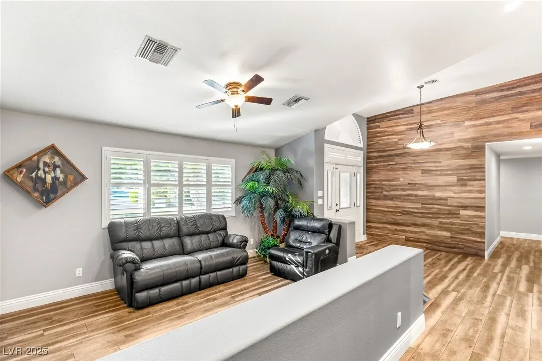 8275 W Craig Road, Las Vegas, Nevada, United States. - Photo 6
