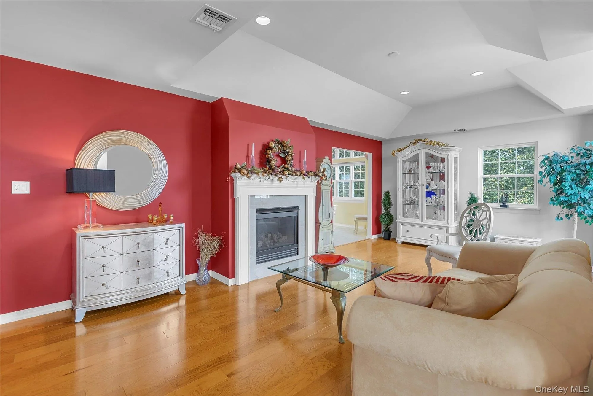 4006 Saint Andrews, Jamesport, New York, United States. - Hero Image