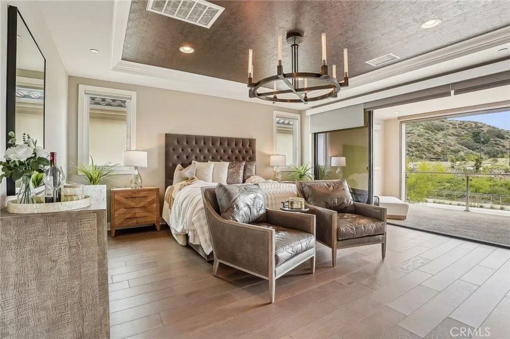 20452 W Esmerelda Lane, Porter Ranch, CA, 91326, USA, Los Angeles, California, United States. - Photo 48