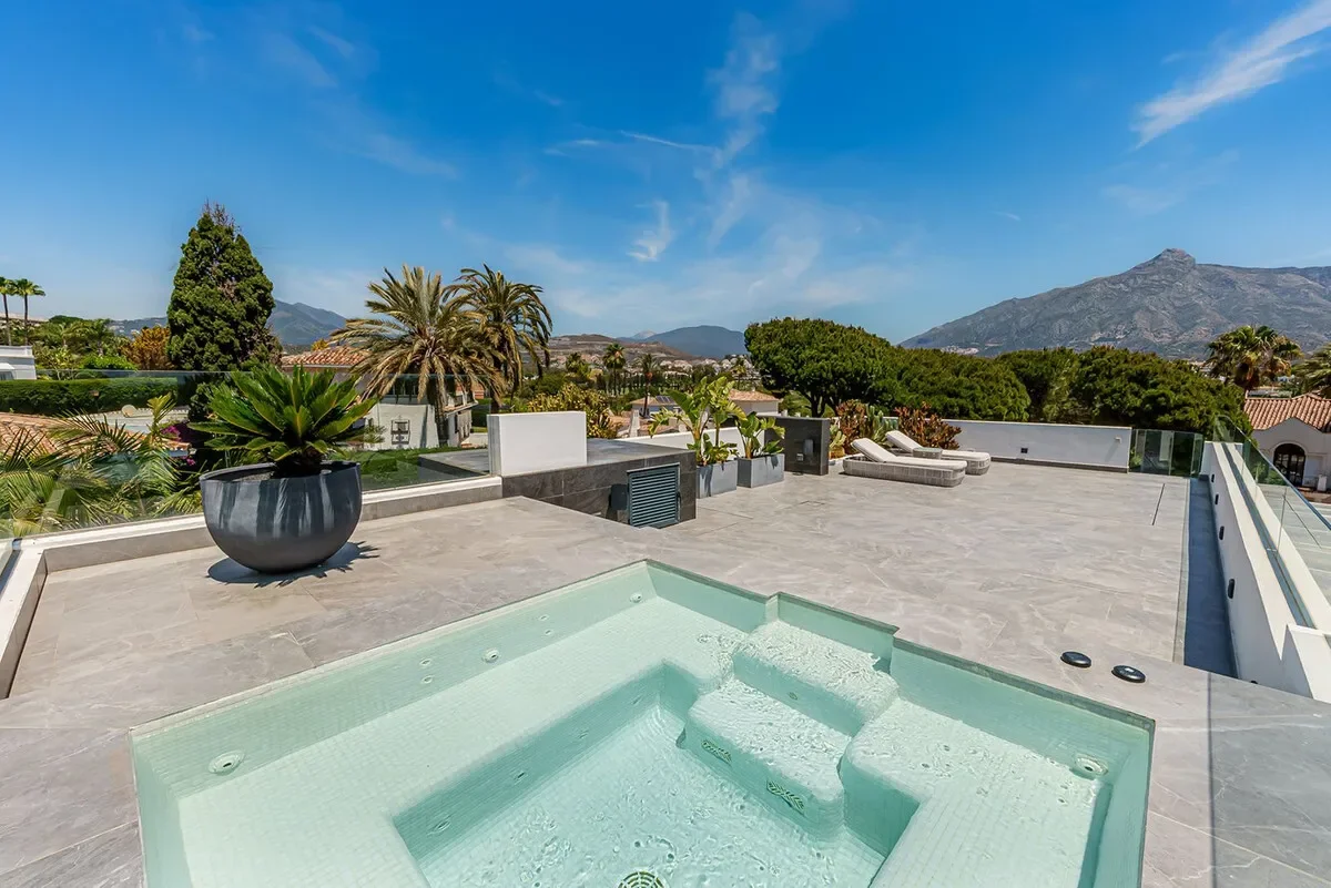 Costa del Sol, Nueva Andalucía, Málaga, Nueva Andalucía, Puerto Banus, Marbella, Spain. - Photo 12