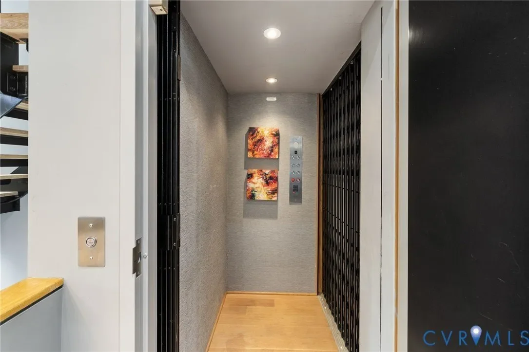 Gallery photo 3