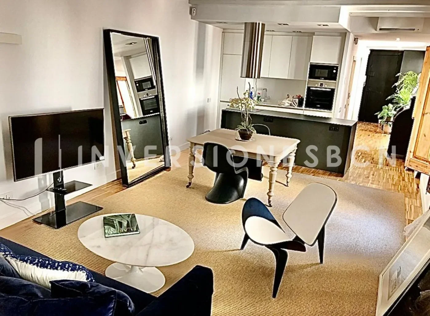 Gallery photo 2