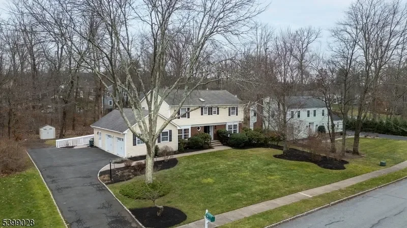 70 Hampton Rd, Chatham Twp., NJ 07928, Chatham Township, New Jersey, United States. - Photo 35