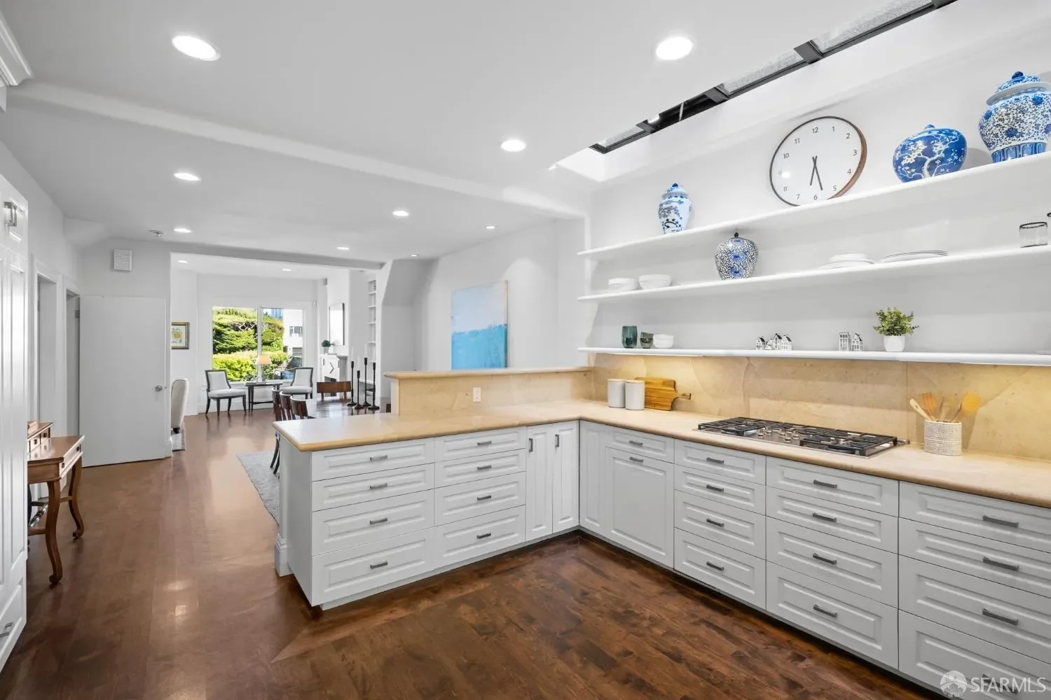 2341 Leavenworth Street, San Francisco, California, United States. - Photo 42