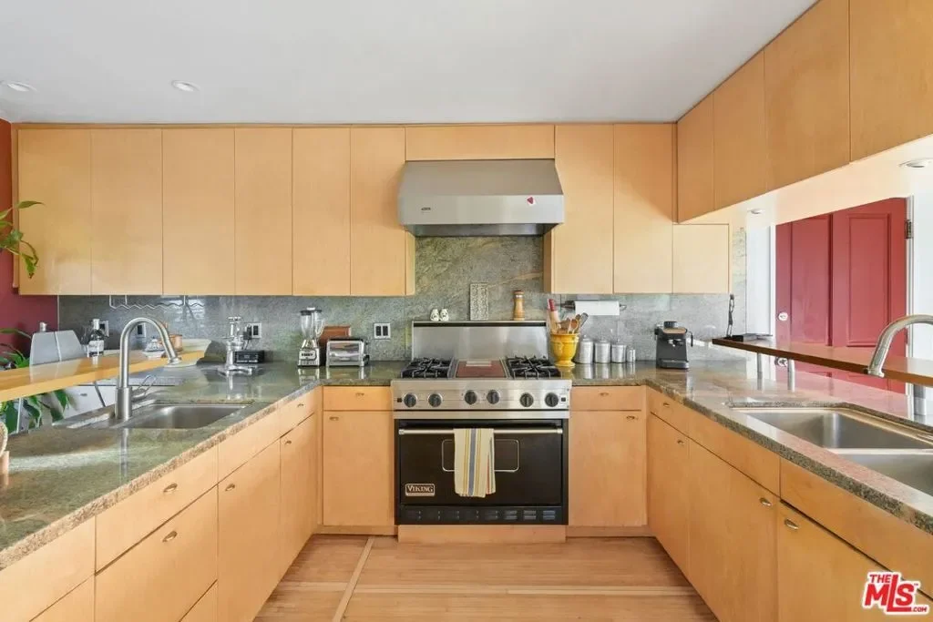 2158 Topanga Skyline Drive, Topanga, California, United States. - Photo 25