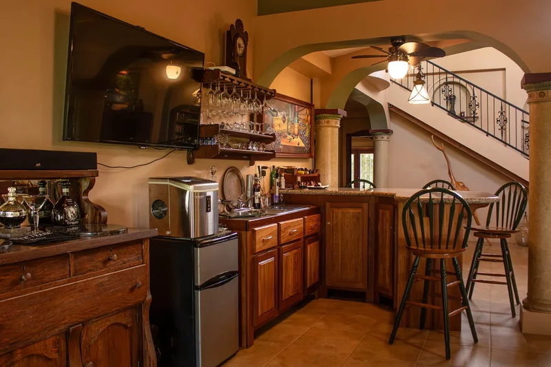 Kan Iik Mountain – 50-Acre Hilltop Estate