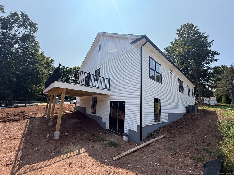 305 Lincoln Street, Berlin, Connecticut, United States. - Photo 6