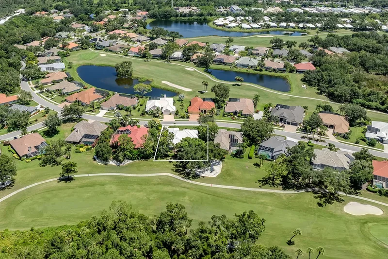395 Autumn Chase Drive, Venice, FL 34292, Venice, Florida, United States. - Photo 35