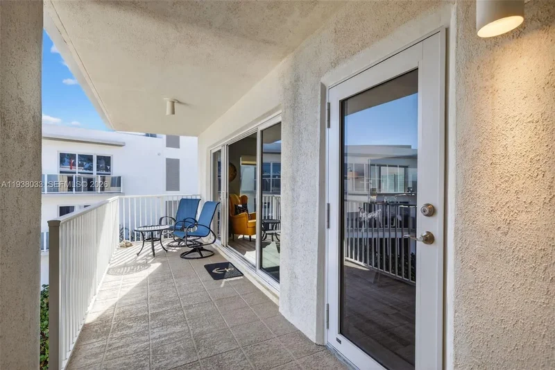 1203 Hillsboro Mile, Hillsboro Beach, Florida, United States. - Photo 27