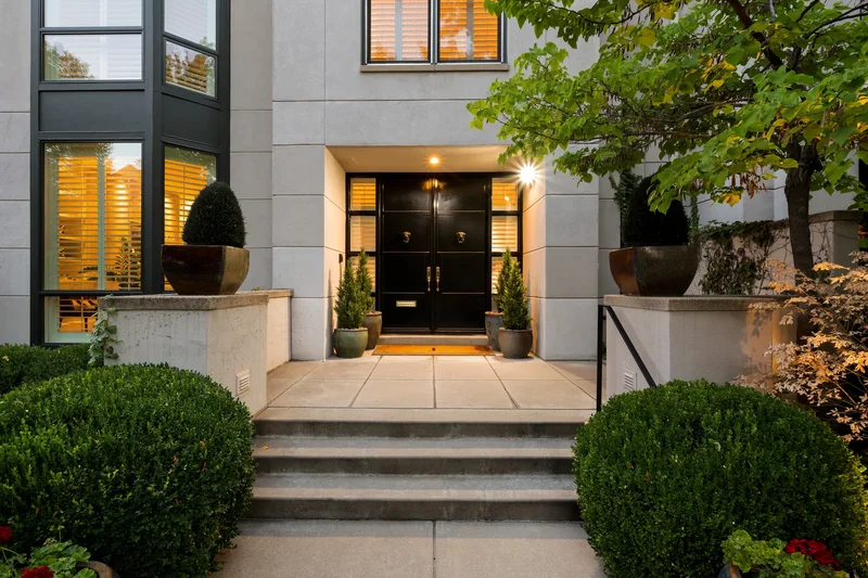 375 Clayton Street , Denver, CO 80206, Denver, Colorado, United States. - Photo 4