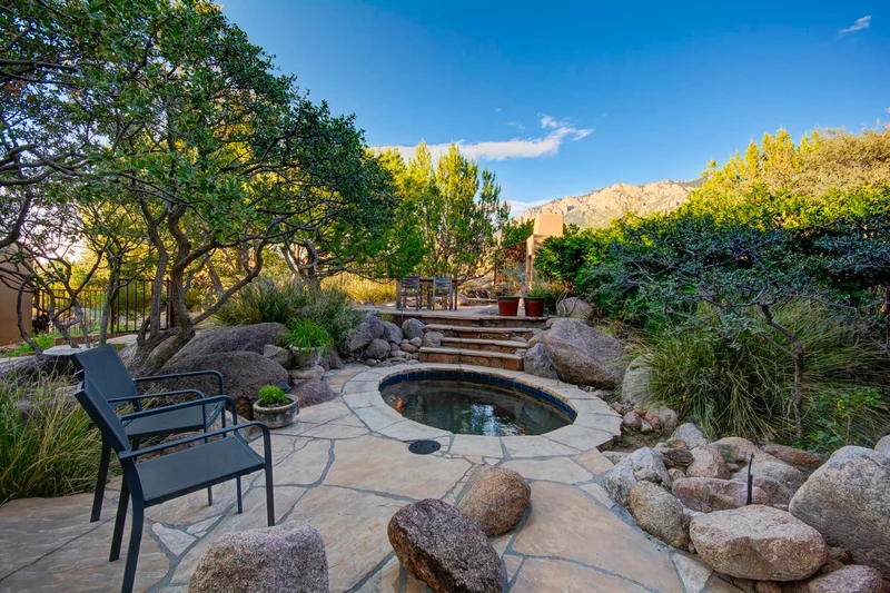 348 White Oaks NE, Albuquerque, NM 87122, Albuquerque, New Mexico, United States. - Photo 35