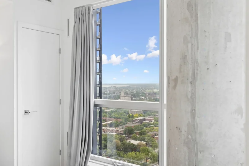 1050 Rue Drummond 2806, Montréal, Quebec, Canada. - Photo 4