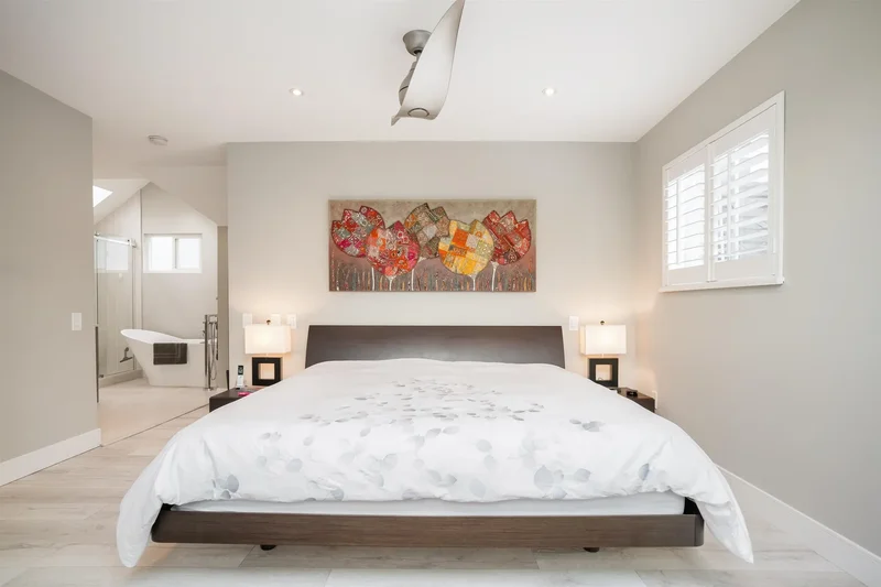 4001 Rose Crescent, West Vancouver, British Columbia, Canada. - Photo 3