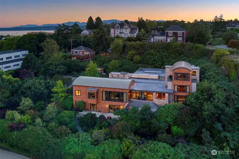 537 Jackson Street, Port Townsend, WA, 98368, USA, Port Townsend, Washington, United States. - Photo 2