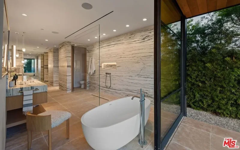 530 Leslie Lane, Beverly Hills, California, United States. - Photo 25