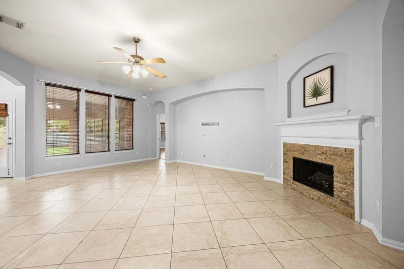 802 Floriencia Street, Sugar Land, TX 77479, Sugar Land, Texas, United States. - Photo 27