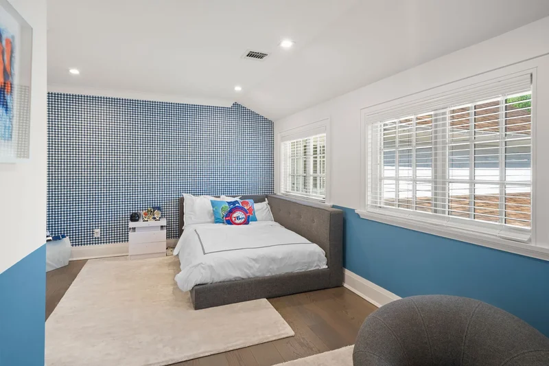 8 East Huxley Drive , Lloyd Harbor, NY 11743, Lloyd Harbor, New York, United States. - Photo 22