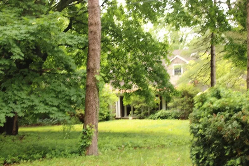 7 Locust Lane, Old Brookville, New York, United States. - Photo 21