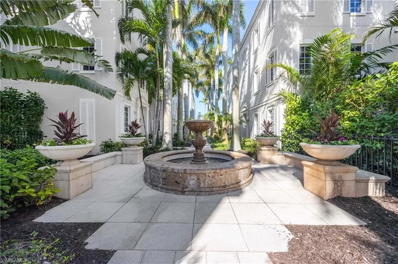334 8th AVE S, #7, Naples, FL, 34102, USA, Naples, Florida, United States. - Photo 8