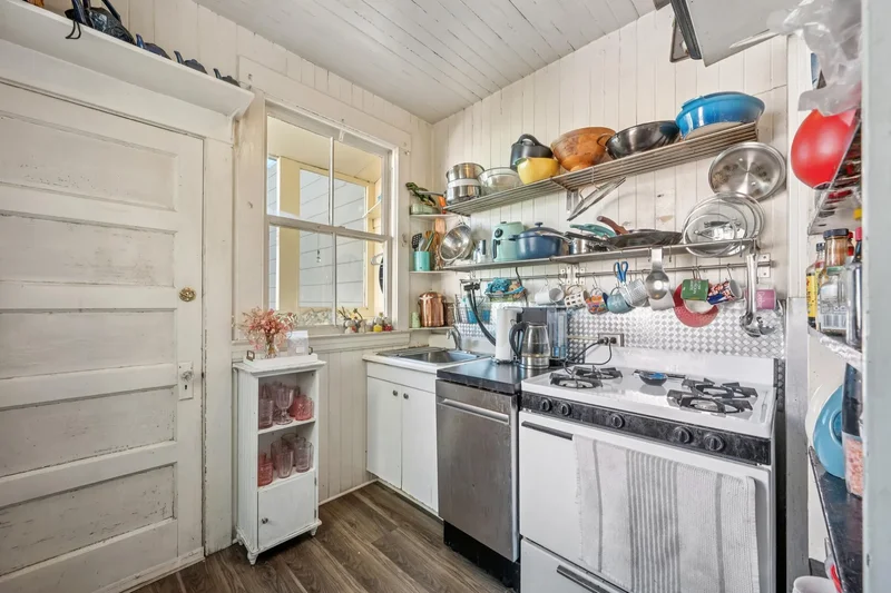 2930-2932 Webster Street , San Francisco, CA 94123, San Francisco, California, United States. - Photo 48