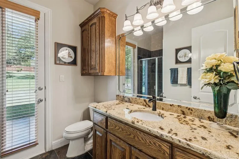 2221 Southern Oaks Drive, Cedar Hill, Texas, United States. - Photo 14