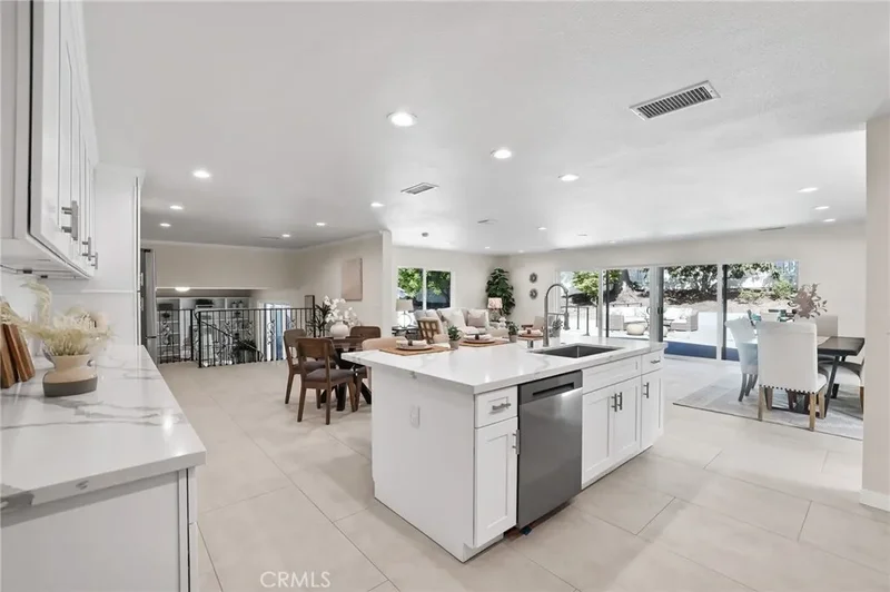 19201 Barrett Lane, North Tustin, CA 92705, Santa Ana, California, United States. - Photo 18