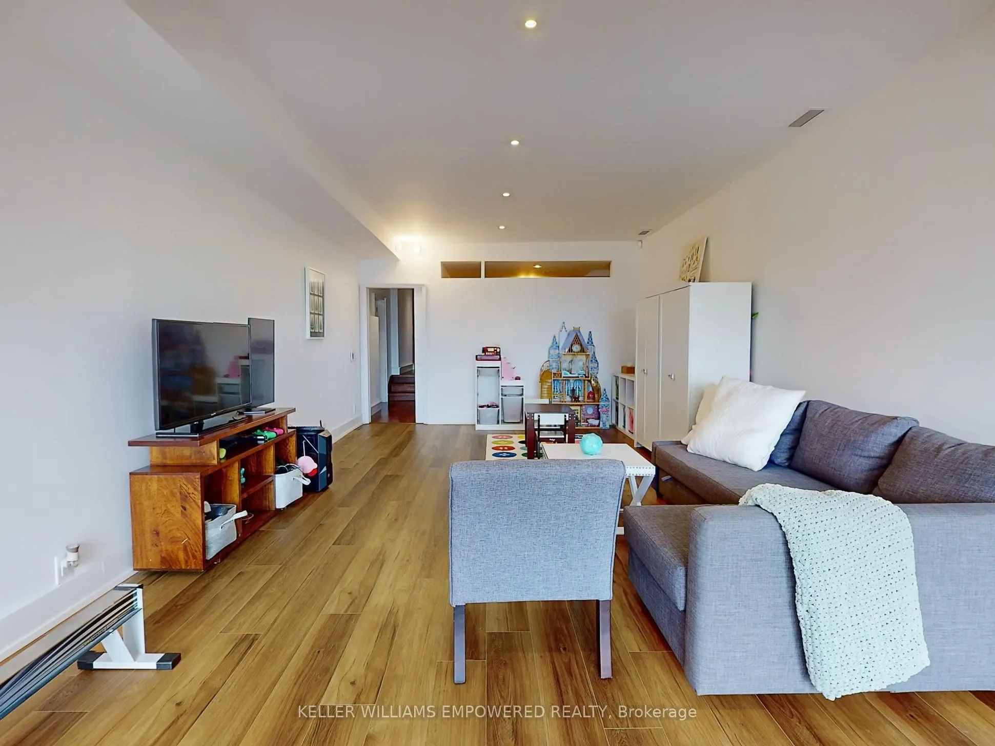 9 Fenwood Heights, Toronto, ON M1M 2V6, Toronto, Ontario, Canada. - Photo 32