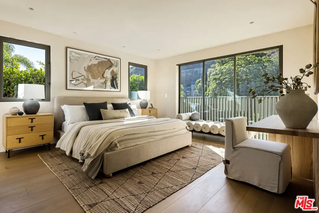 1600 Rising Glen Rd, Los Angeles, California, United States. - Photo 19