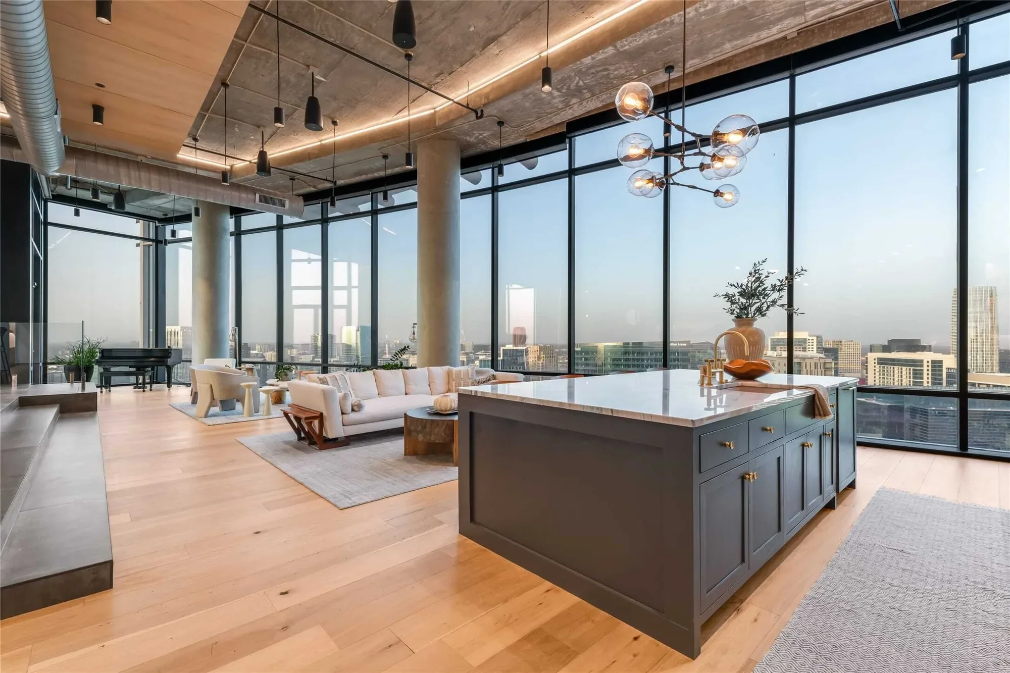 2430 Victory Park Lane, #3204, Dallas, TX, 75219, USA, Dallas, Texas, United States. - Photo 8