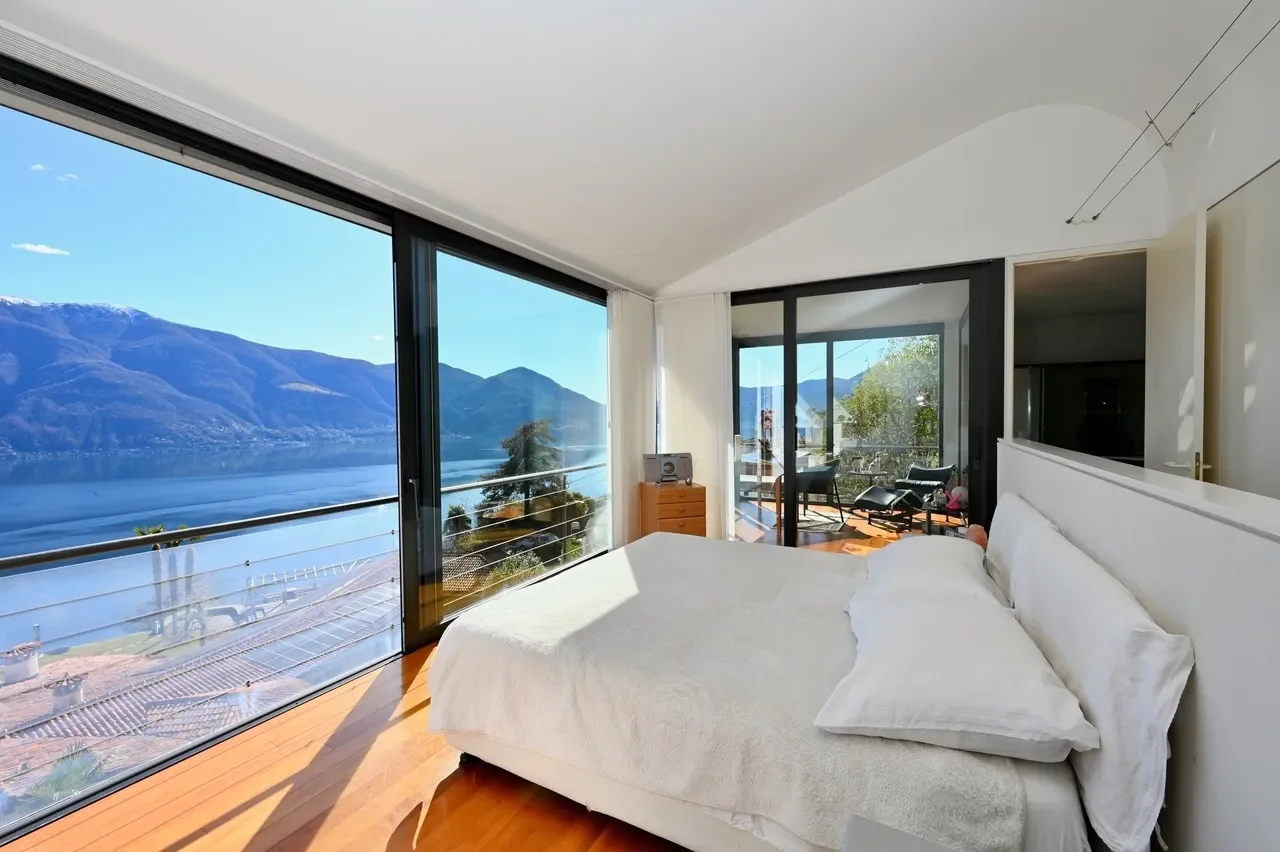 Ronco sopra Ascona, Ticino, Switzerland. - Photo 6