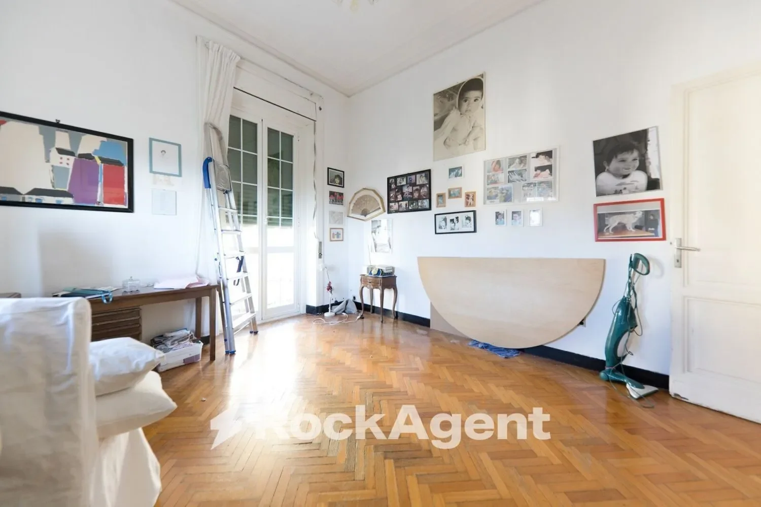 Gallery photo 11