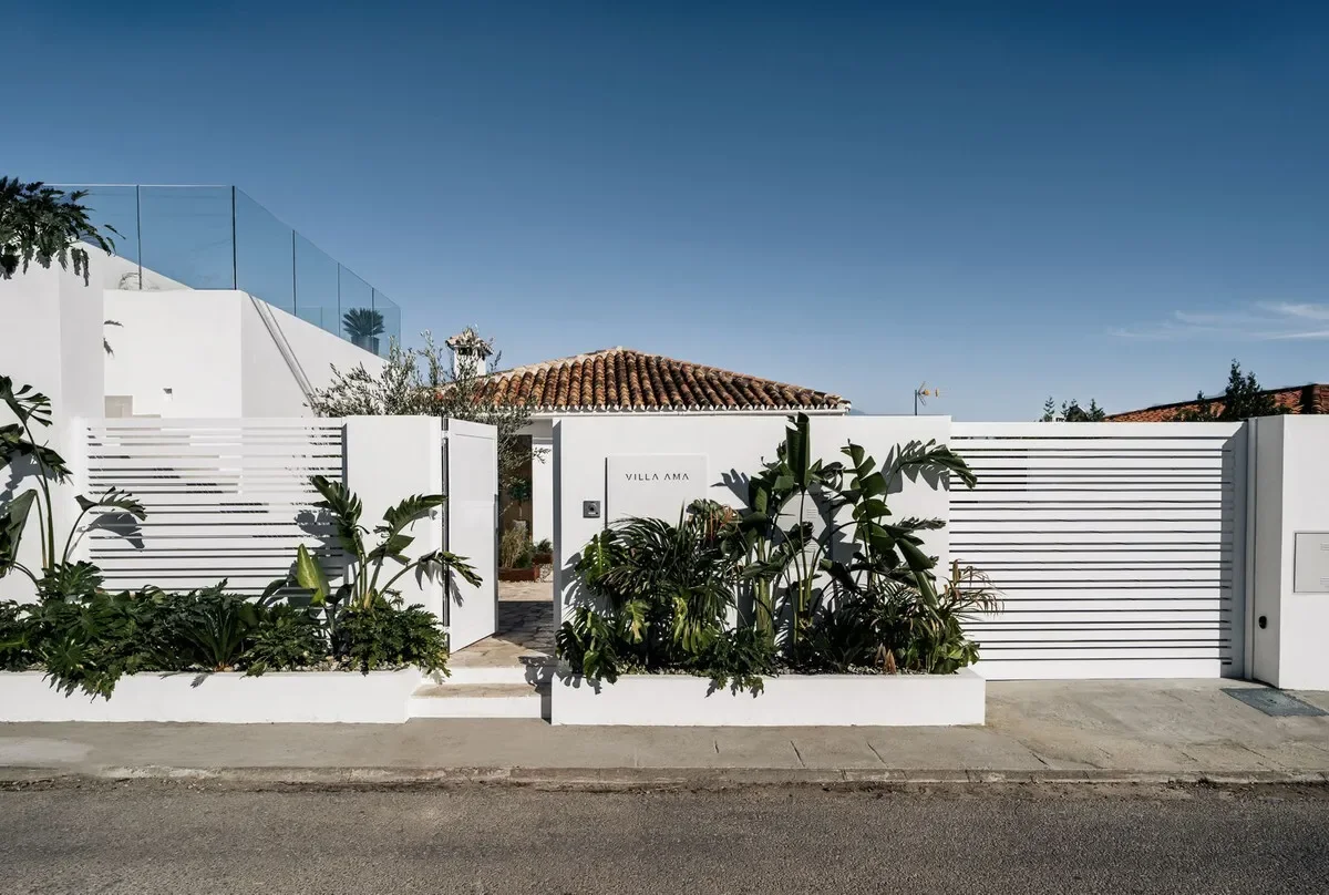 Costa del Sol, Nueva Andalucía, Málaga, Nueva Andalucía, Puerto Banus, Marbella, Spain. - Photo 32
