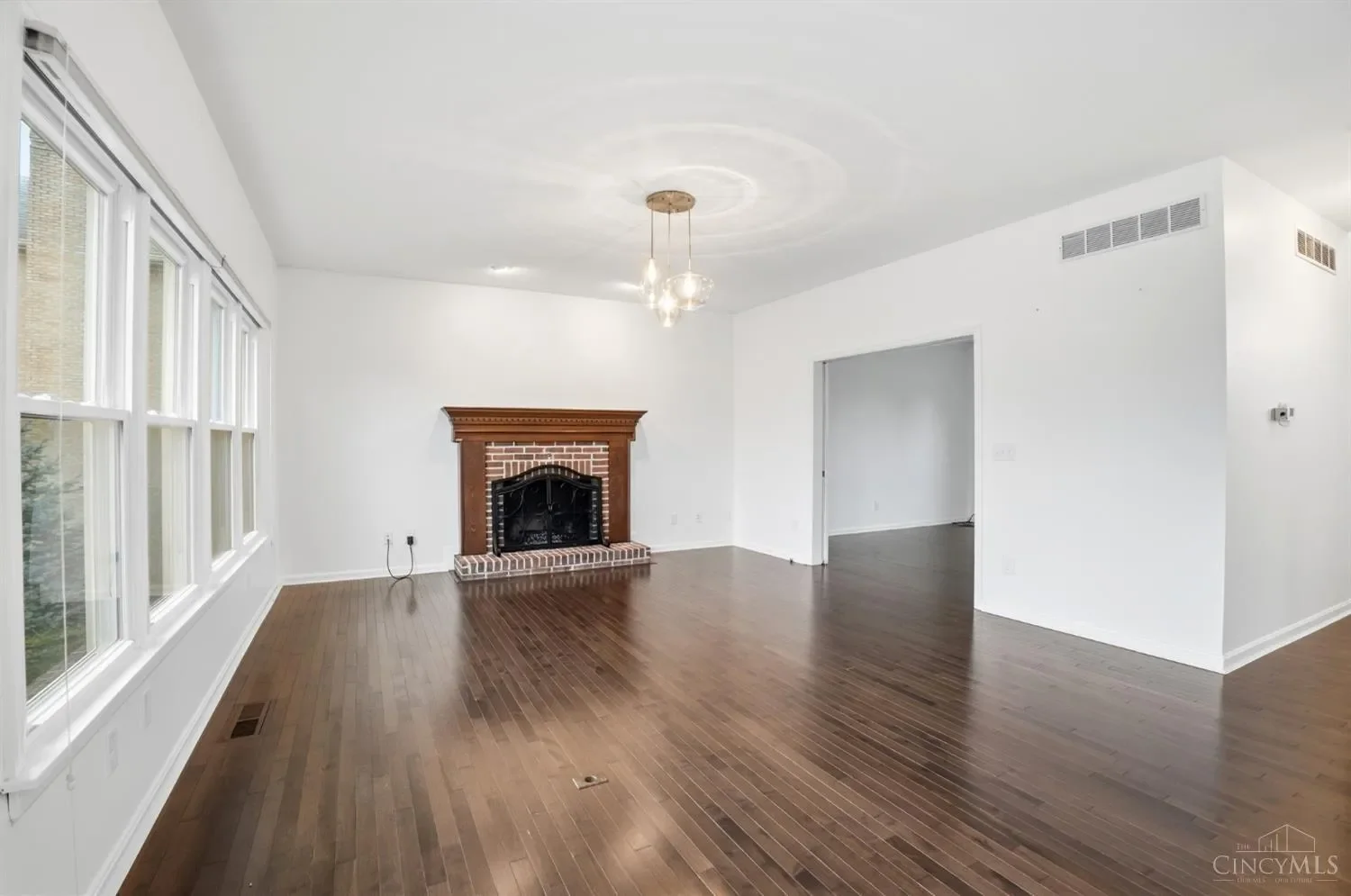 Gallery photo 5