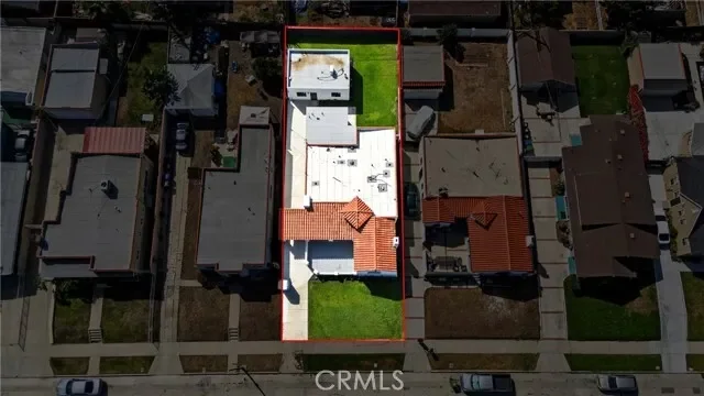 2228 W 73rd, Los Angeles, CA 90043, Los Angeles, California, United States. - Photo 13