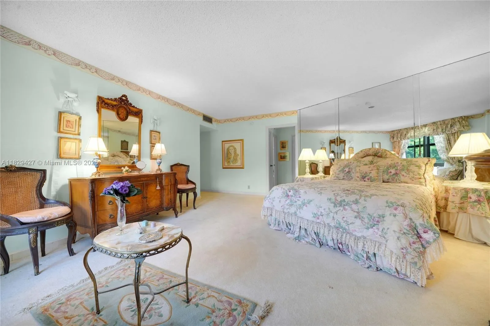 1121 Crandon Blvd F201, Key Biscayne, Florida, United States. - Photo 27
