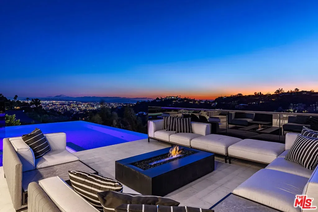 1475 Bel Air Road, Los Angeles, California, United States. - Photo 10