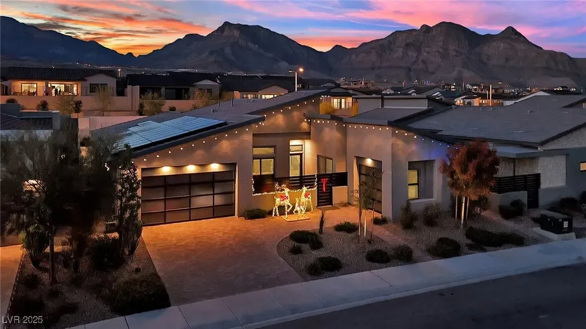 397 Highview Ridge Avenue, Las Vegas, Nevada, United States. - Photo 31
