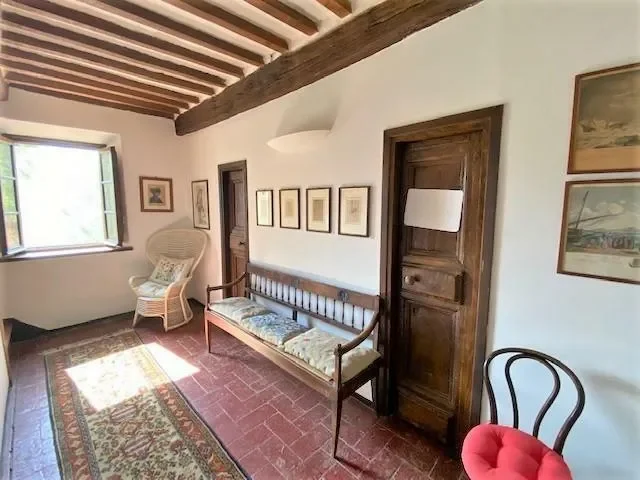Gallery photo 3