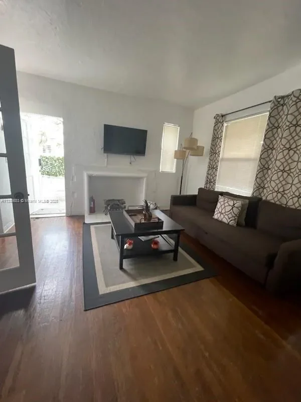Gallery photo 11