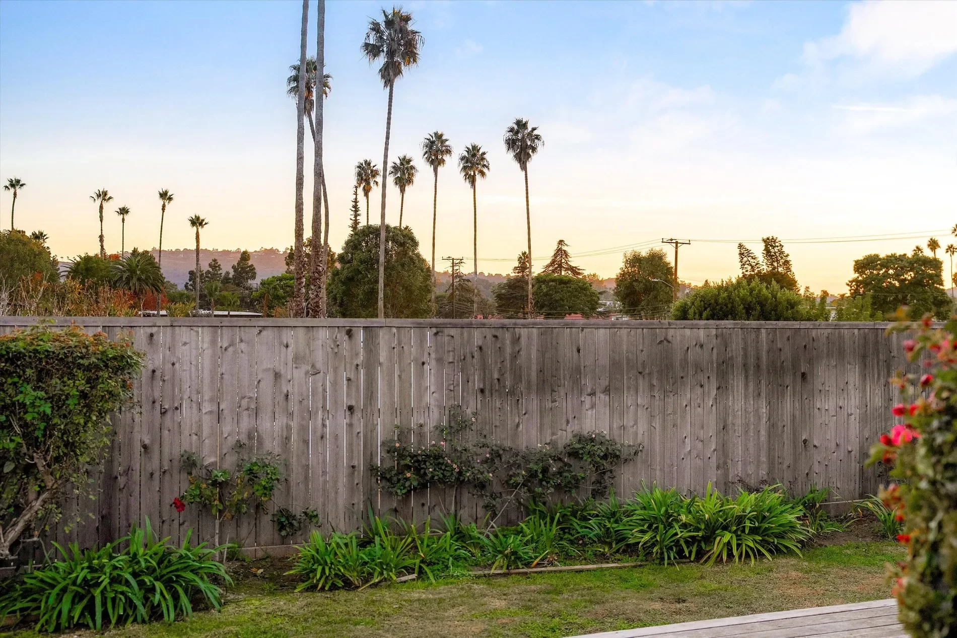 3706 Lincolnwood Drive, Santa Barbara, California, United States. - Photo 9