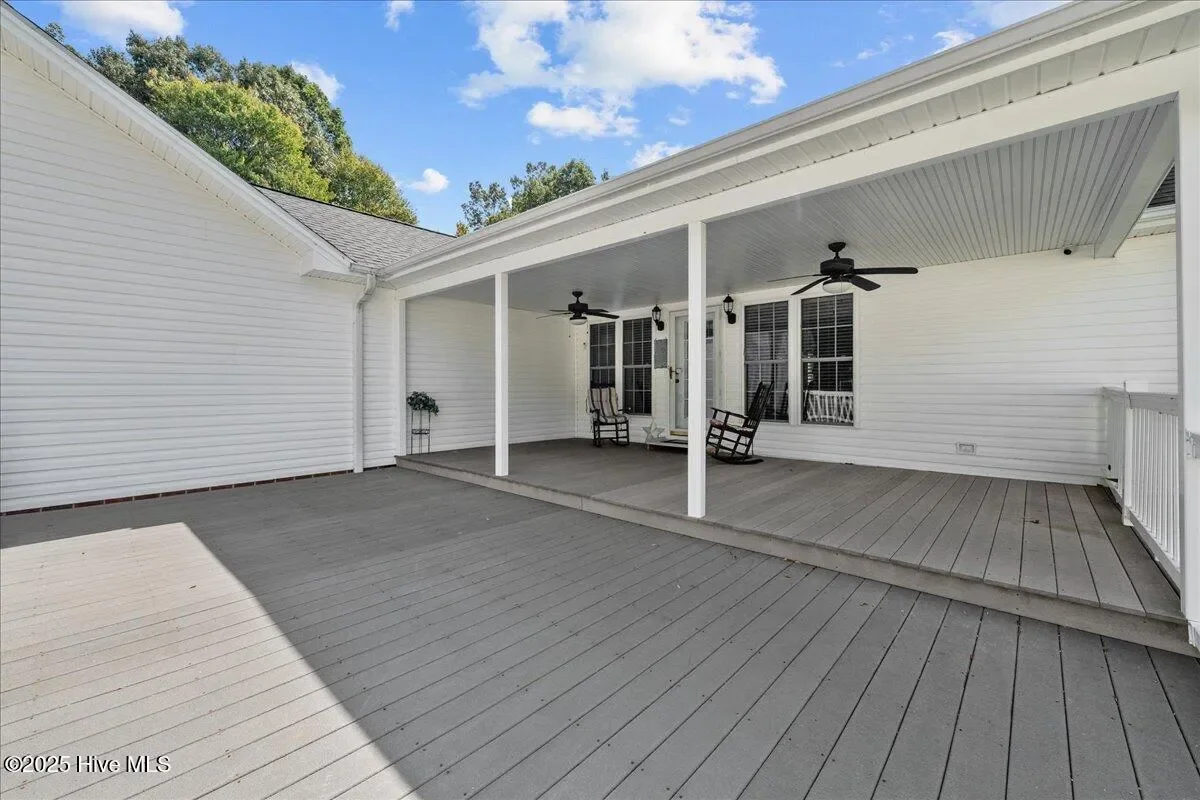 194 Fawns Rest Road, Siler City, North Carolina, United States. - Photo 12