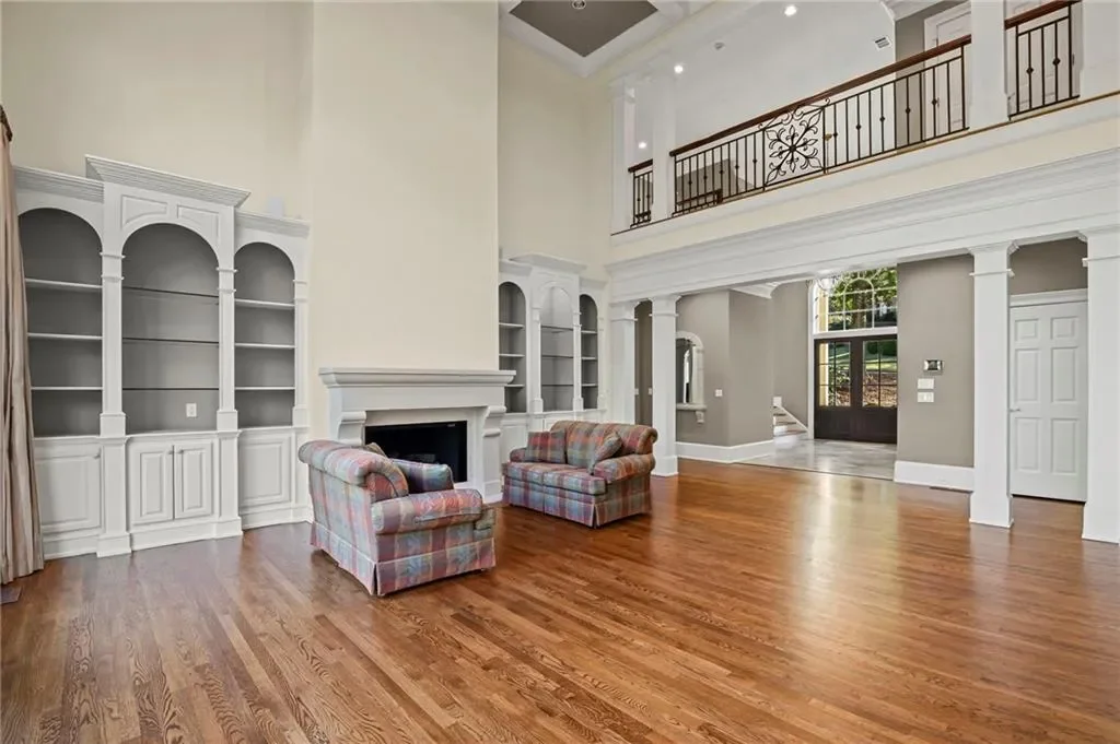 1655 Misty Oaks Drive, Atlanta, Georgia, United States. - Photo 8