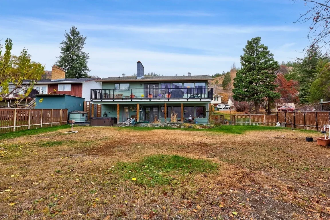 Exterior photo 12