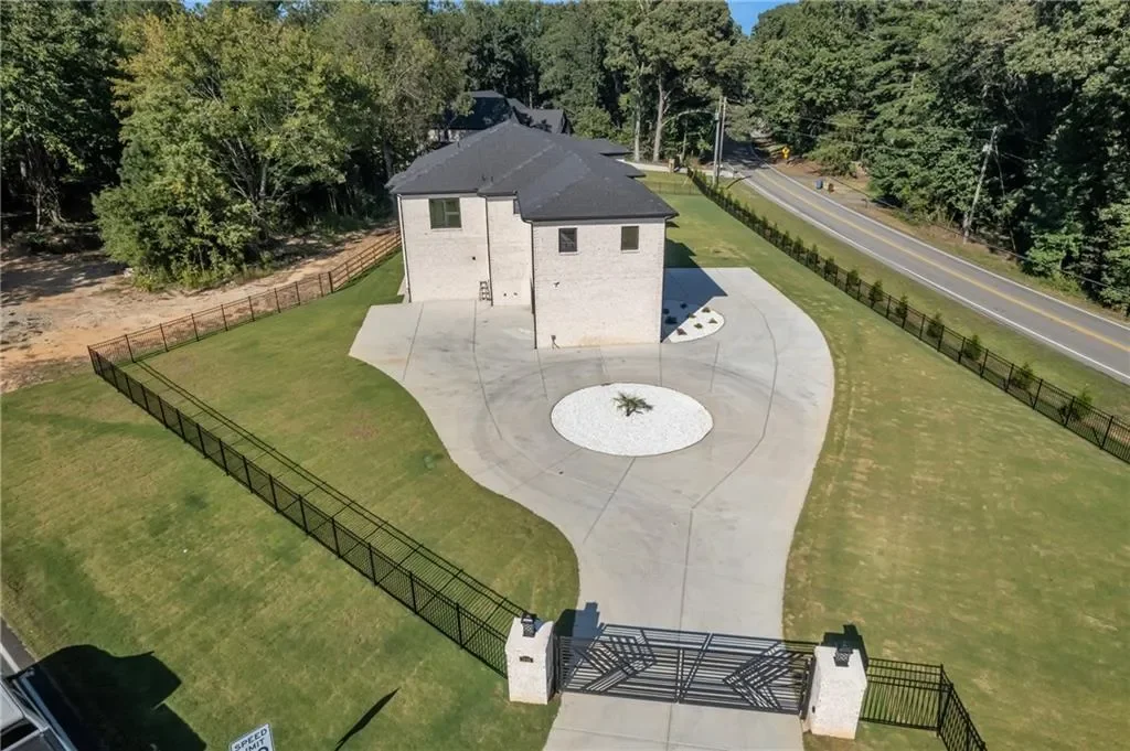 1939 Sunny Hill Road, Lawrenceville, Georgia, United States. - Photo 35
