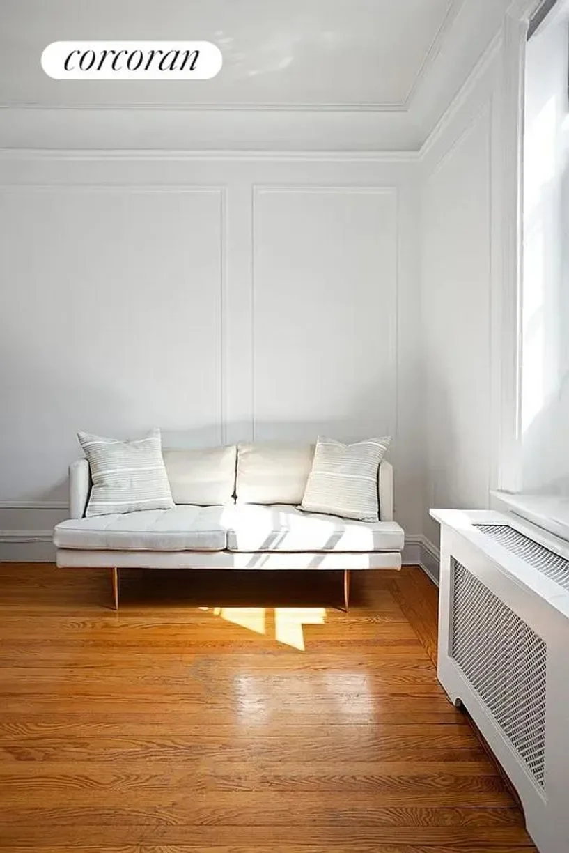 Gallery photo 6